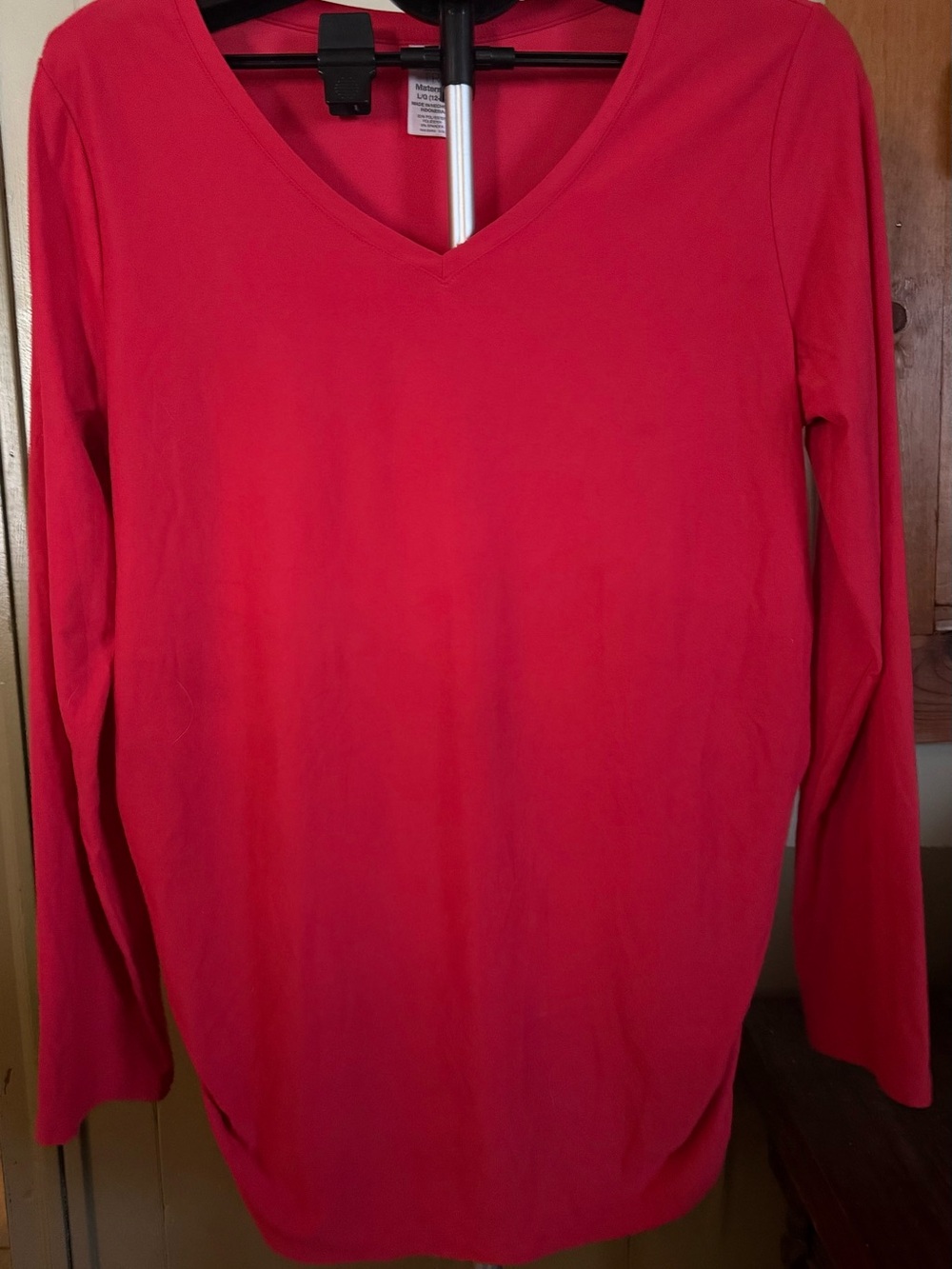 Maternity Time and Tru Red V-Neck Long Sleeve Tee -Large- Great Condition